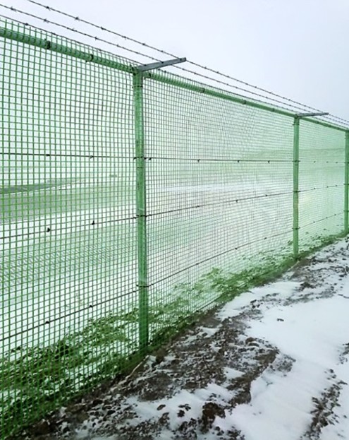 FibreFENCE MESH protegge l’aeroporto di CALGARY YCC